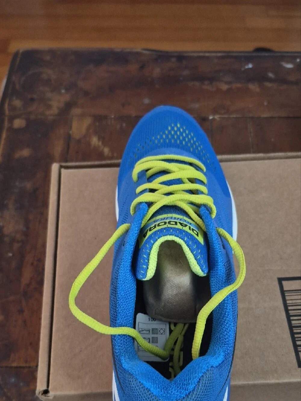 Diadora lightweight breathable